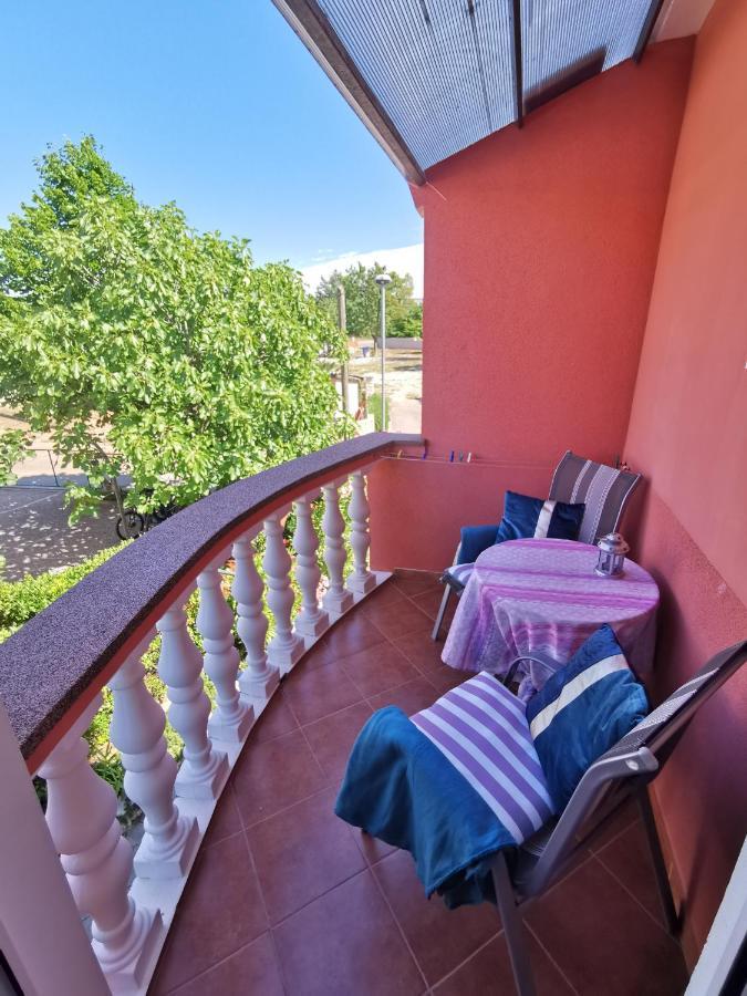 Apartman Lea With Pool *